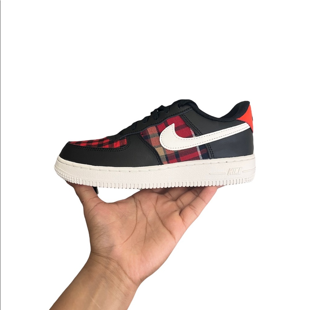 Nike Air Force 1 Low GS (RARE Style)